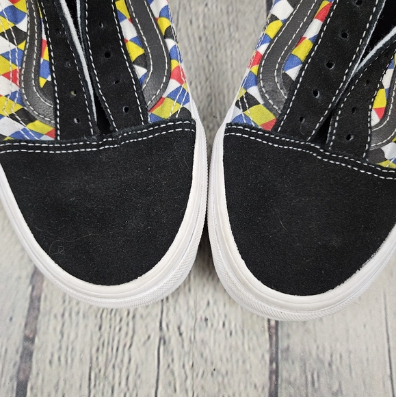 VANS x UO | Old Skool playing card lace-up sneakers - Picture 4 of 10